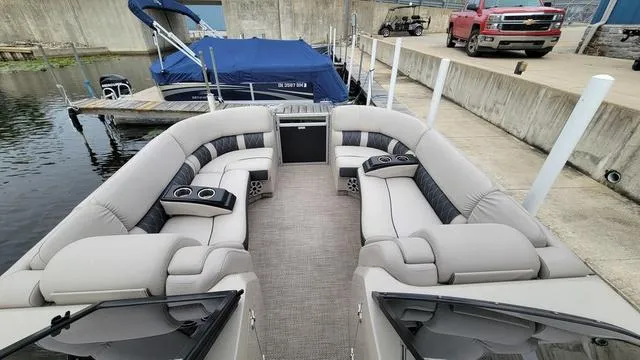 Slide: The Image of Bennington 25QSBWA 2018 - 4