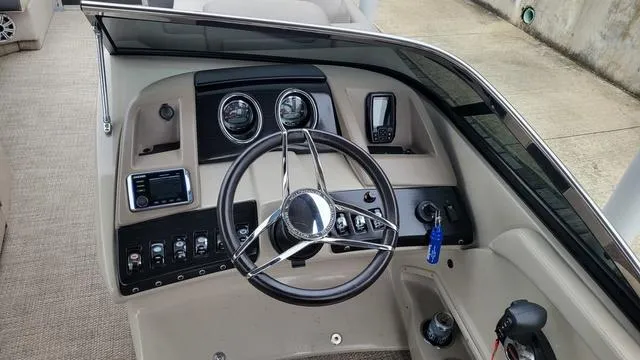 Slide: The Image of Bennington 25QSBWA 2018 - 6