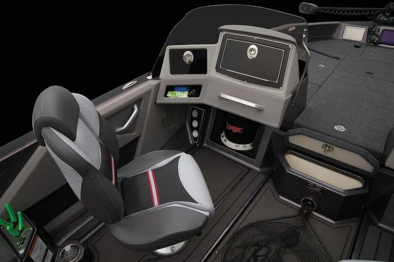 Slide: The Image of Ranger 621FS Pro 2025 - 40