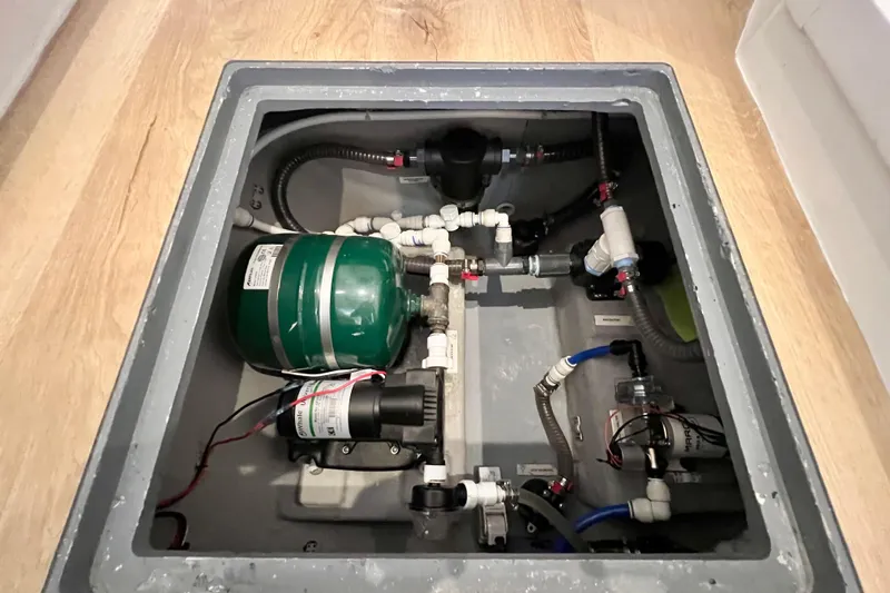 Slide: The Image of Front-loading washing machine in a wooden cabinet, Balance model 482, year 2021. - 103