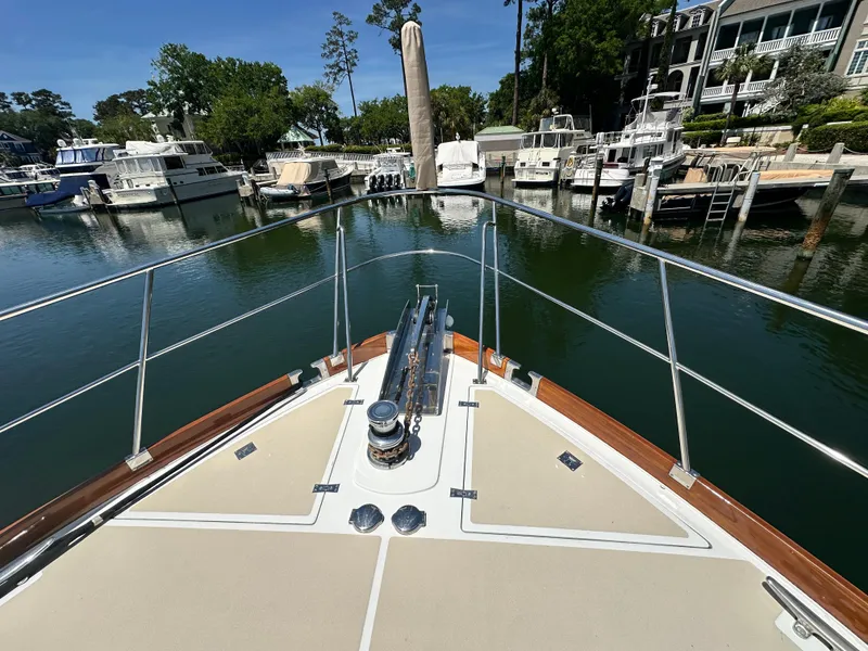 Slide: The Image of Grand Banks 49 Eastbay HX 2004 - 115