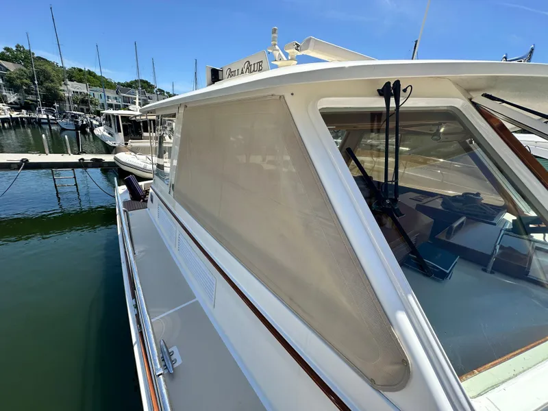 Slide: The Image of Grand Banks 49 Eastbay HX 2004 - 124