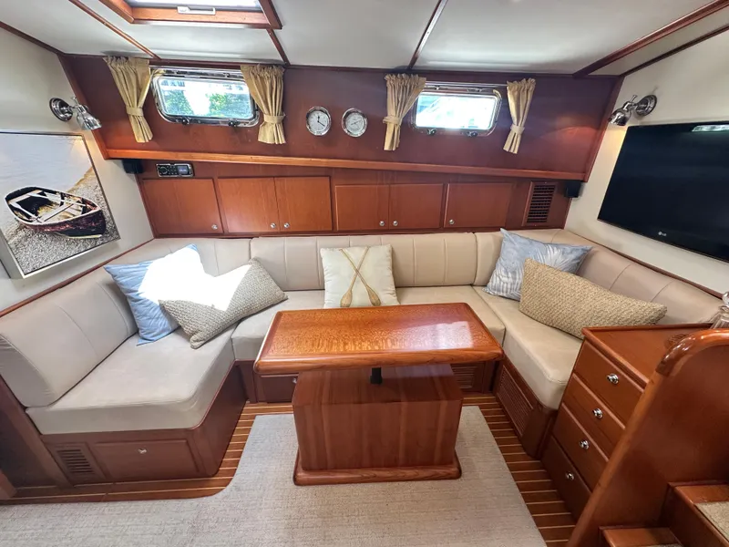 Slide: The Image of Grand Banks 49 Eastbay HX 2004 - 79