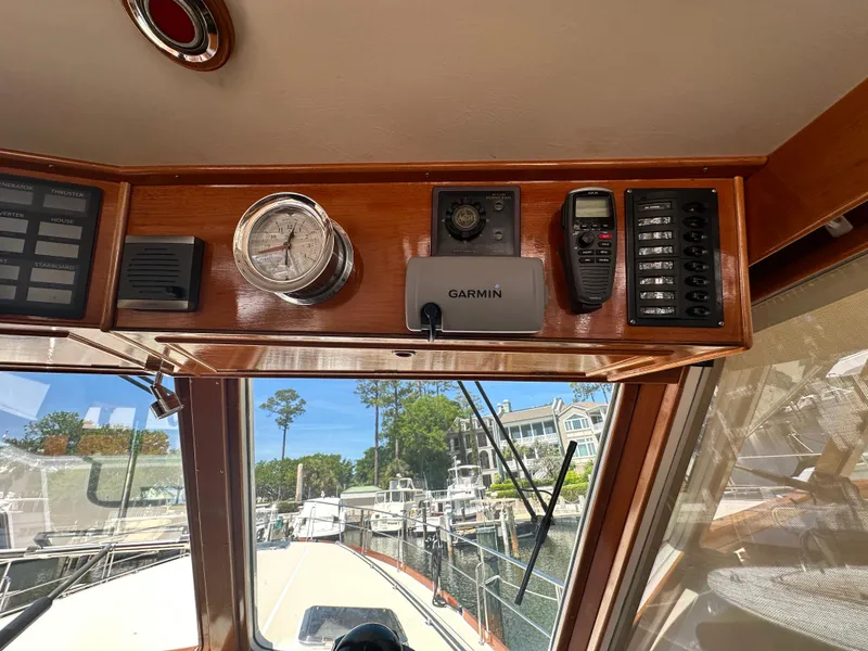 Slide: The Image of Grand Banks 49 Eastbay HX 2004 - 93