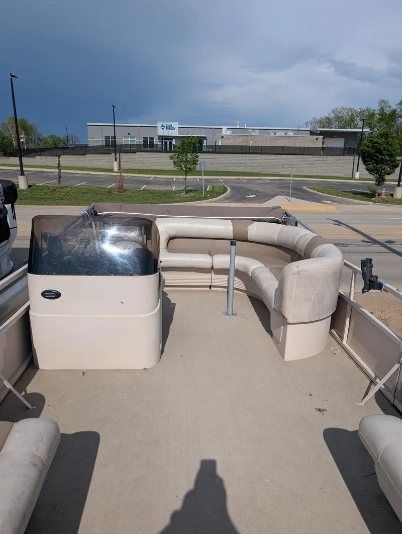 Slide: The Image of Crestliner LX 2080 Sport 2001 - 3