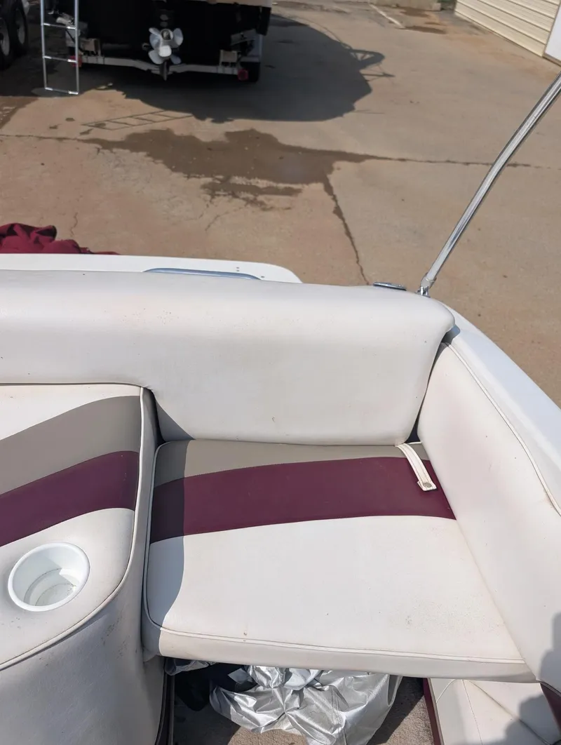 Slide: The Image of Crownline Boats 180 1999 - 5