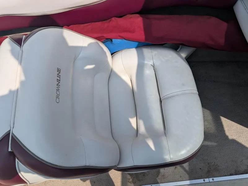 Slide: The Image of Crownline Boats 180 1999 - 9