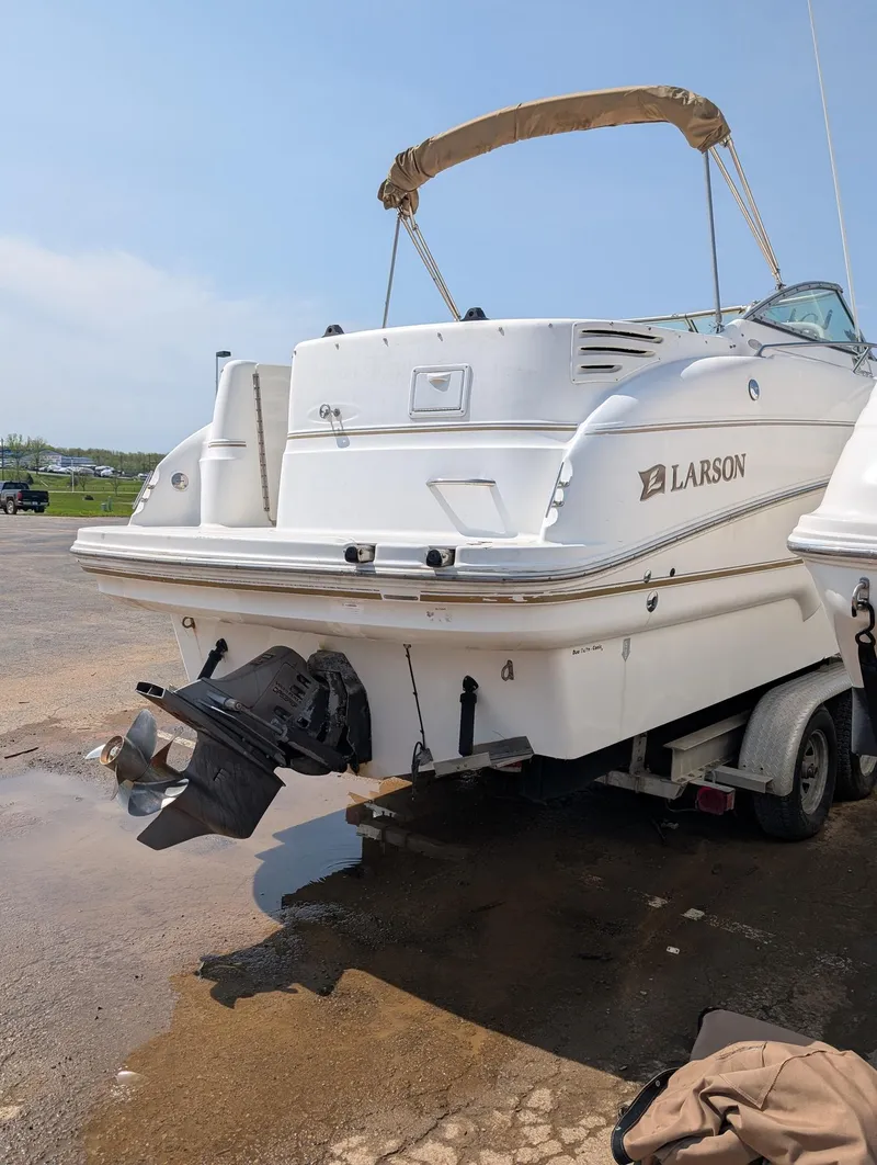 Slide: The Image of Larson Cario 274 2002 - 4