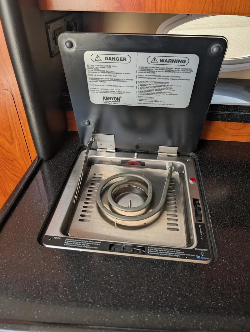 Slide: The Image of Rinker 280 Express Cruiser 2011 - 11