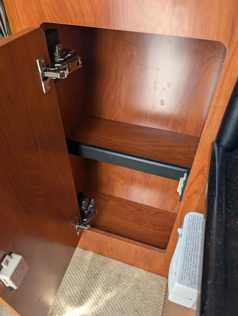 Slide: The Image of Rinker 280 Express Cruiser 2011 - 14