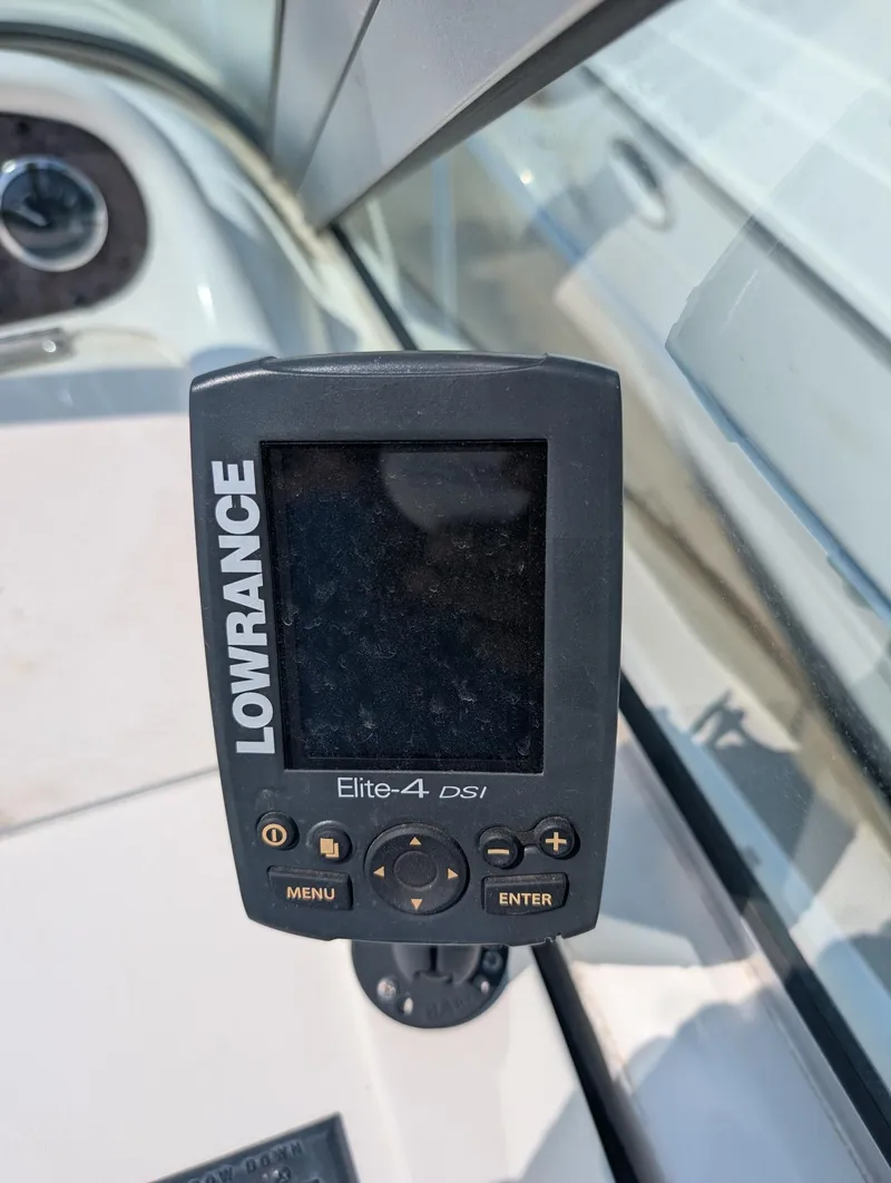 Slide: The Image of Sea Ray 270 Sundancer 1998 - 14