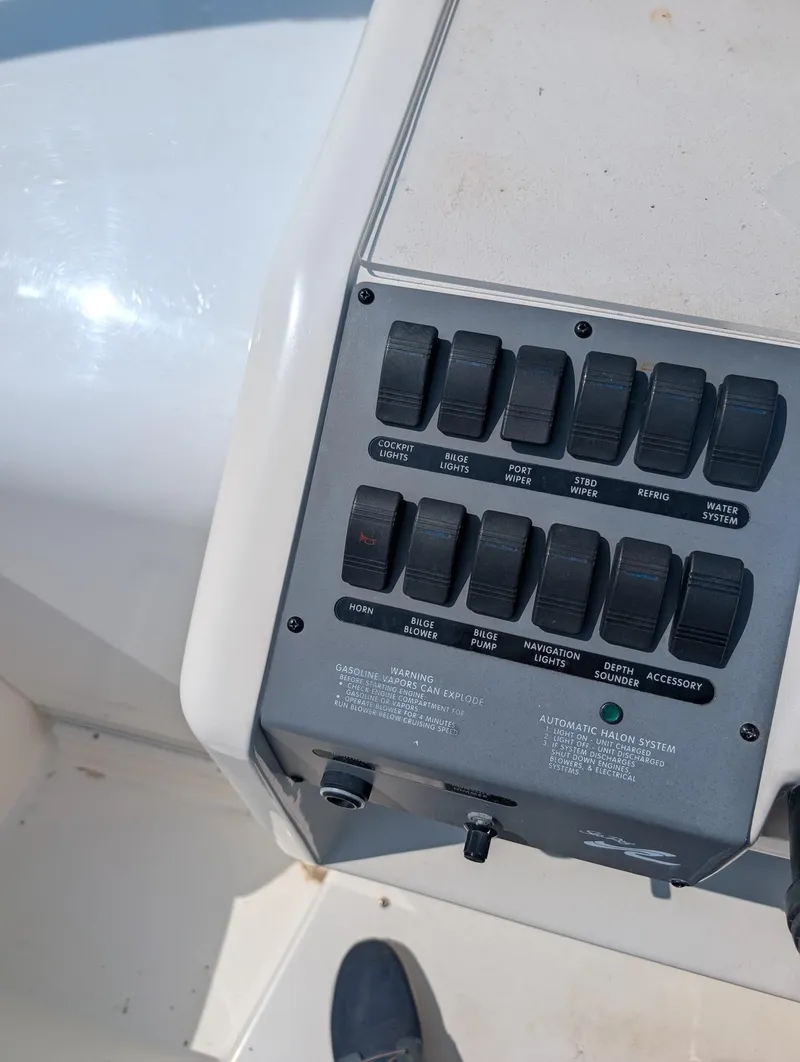 Slide: The Image of Sea Ray 270 Sundancer 1998 - 15