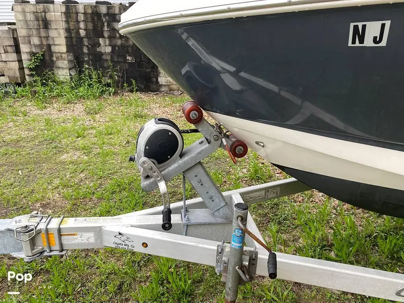 Slide: The Image of 2015 Chaparral H20 21 Sport for sale in Cranford, NJ - 10