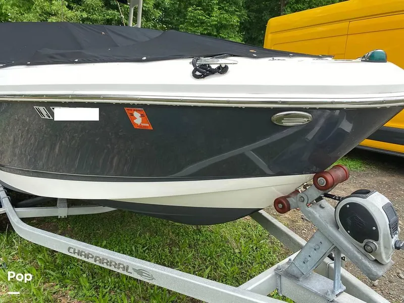 Slide: The Image of 2015 Chaparral H20 21 Sport for sale in Cranford, NJ - 11