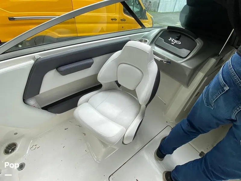 Slide: The Image of 2015 Chaparral H20 21 Sport for sale in Cranford, NJ - 22