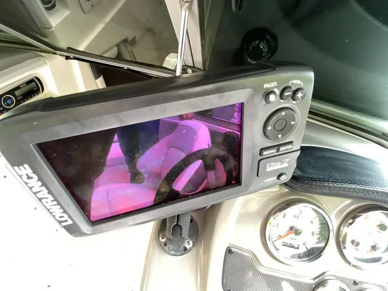 Slide: The Image of 2015 Chaparral H20 21 Sport for sale in Cranford, NJ - 27