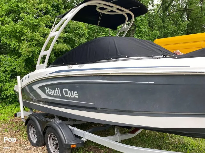 Slide: The Image of 2015 Chaparral H20 21 Sport for sale in Cranford, NJ - 3