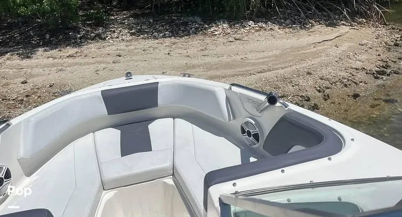 Slide: The Image of 2015 Chaparral H20 21 Sport for sale in Cranford, NJ - 6