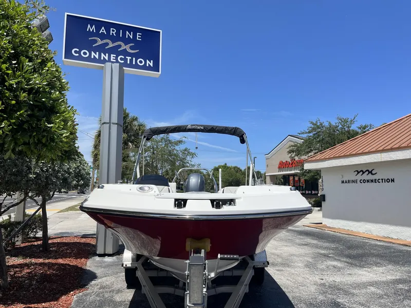 Slide: The Image of Hurricane 205 Sundeck Sport OB 2023 - 5