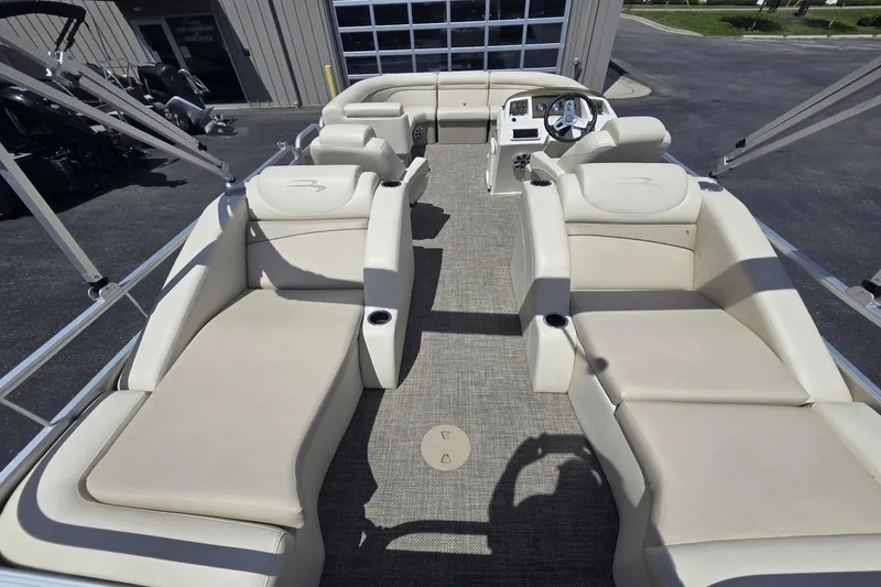 Slide: The Image of Bennington 22 SCWX 2015 - 18