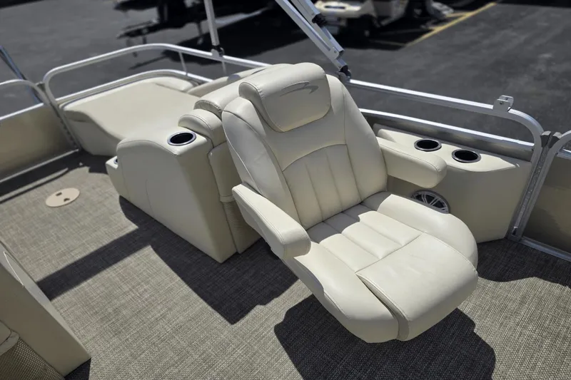 Slide: The Image of Bennington 22 SCWX 2015 - 4