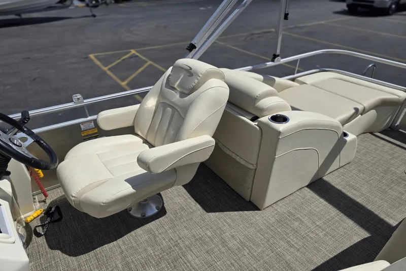 Slide: The Image of Bennington 22 SCWX 2015 - 5