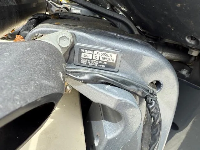 Slide: The Image of Scout 255 Dorado 2022 - 4