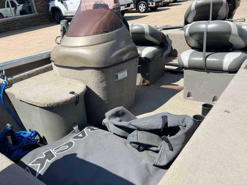 Slide: The Image of 2007 Tracker Pro Crappie 175 boat interior with seats and storage compartments. - 14