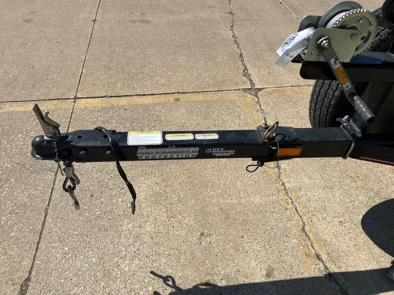 Slide: The Image of Trailer hitch of a 2007 Tracker Pro Crappie 175 boat on concrete surface. - 7