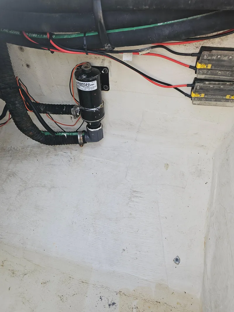 Slide: The Image of Triton 301 CC 2010 - 59