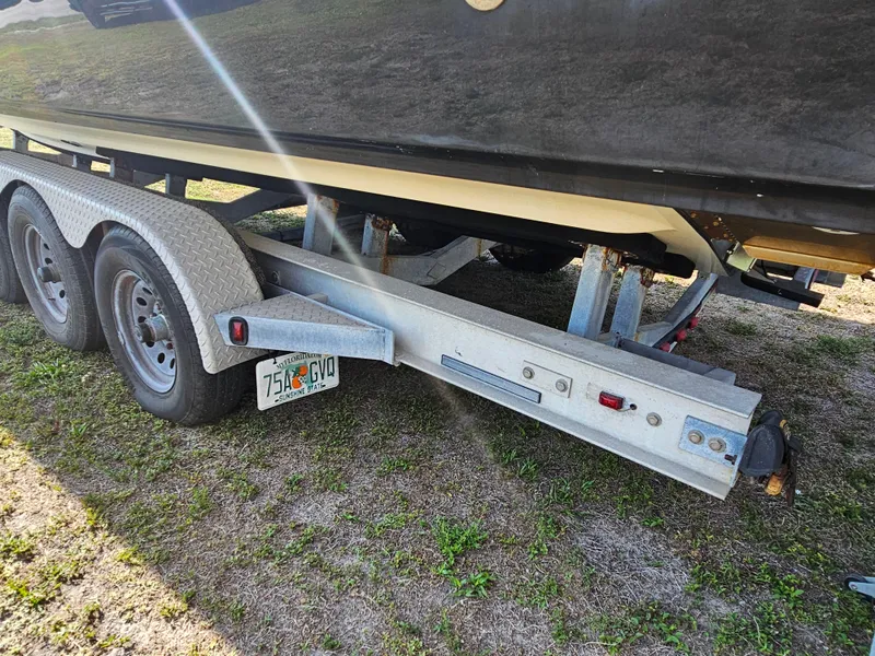 Slide: The Image of Triton 301 CC 2010 - 72