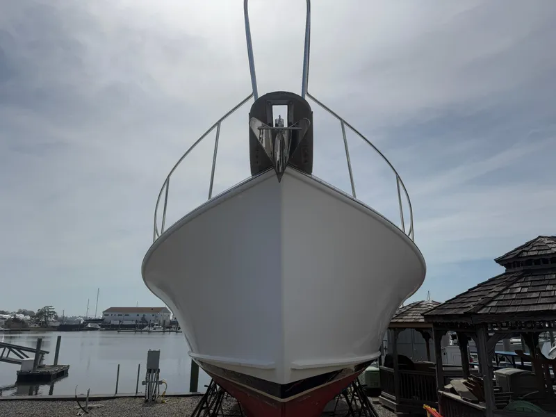 Slide: The Image of Duffy 37 Downeast 2005 - 19