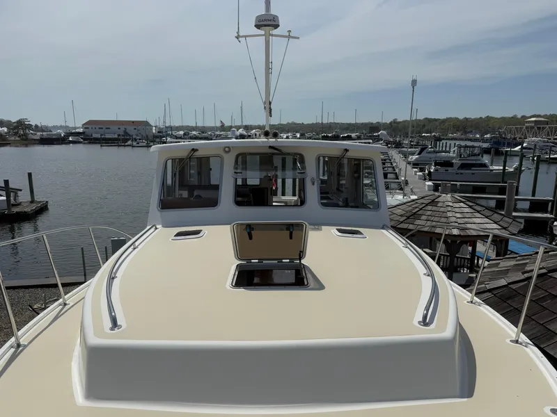 Slide: The Image of Duffy 37 Downeast 2005 - 21