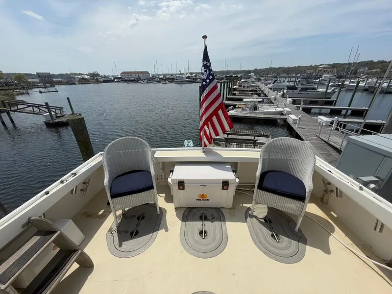 Slide: The Image of Duffy 37 Downeast 2005 - 22