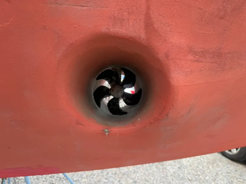 Slide: The Image of Duffy 37 Downeast 2005 - 25