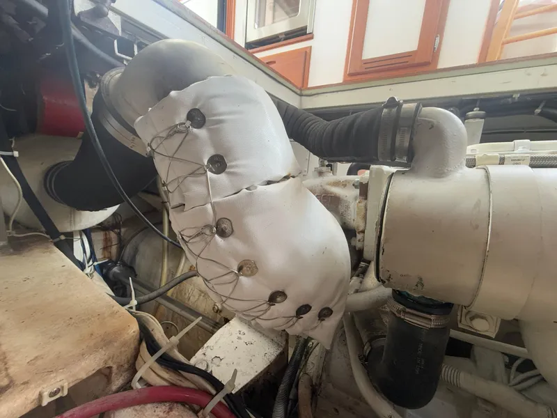 Slide: The Image of Duffy 37 Downeast 2005 - 32