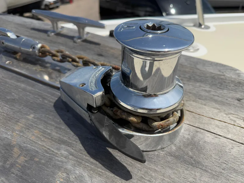 Slide: The Image of Duffy 37 Downeast 2005 - 37