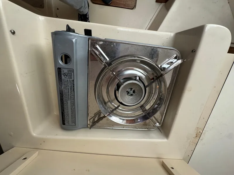 Slide: The Image of Portable stove on 2003 Albin 28 TE Flush Deck boat. - 22