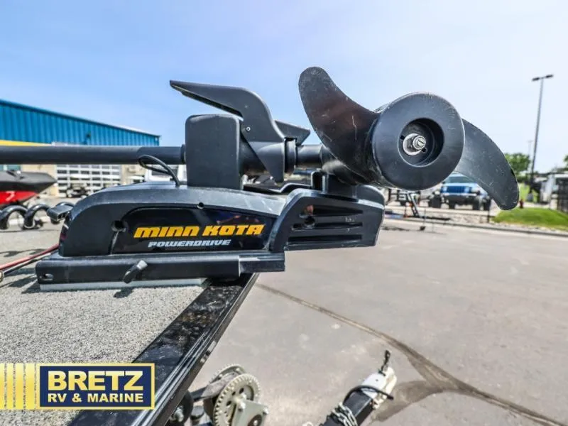 Slide: The Image of Minn Kota PowerDrive motor on 2019 PRO ANGLER 162 boat at Bretz RV & Marine. - 15