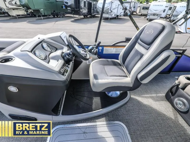 Slide: The Image of Cabrio C22UC 2025 - 11