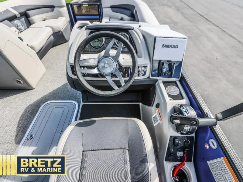 Slide: The Image of Cabrio C22UC 2025 - 12