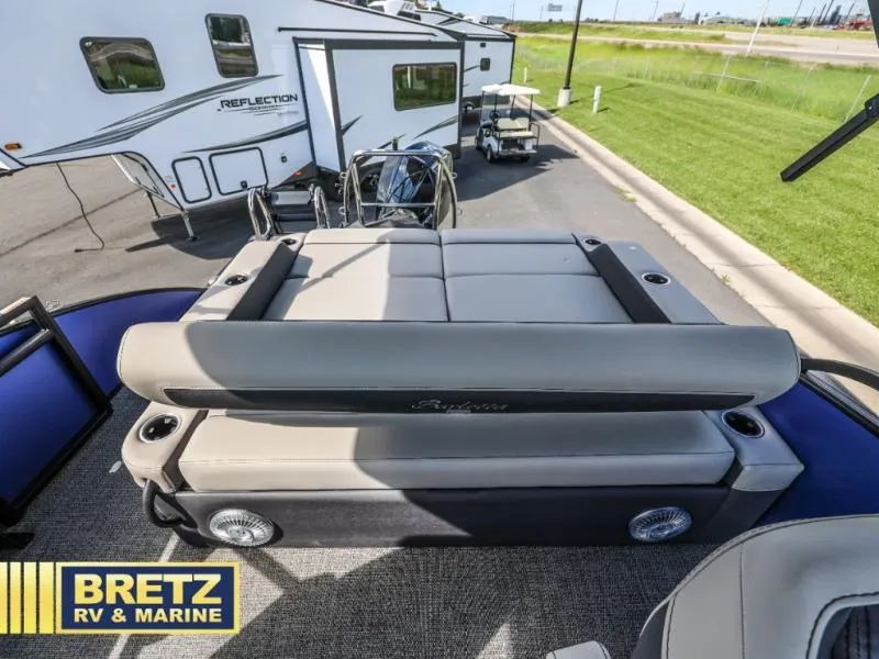 Slide: The Image of Cabrio C22UC 2025 - 15