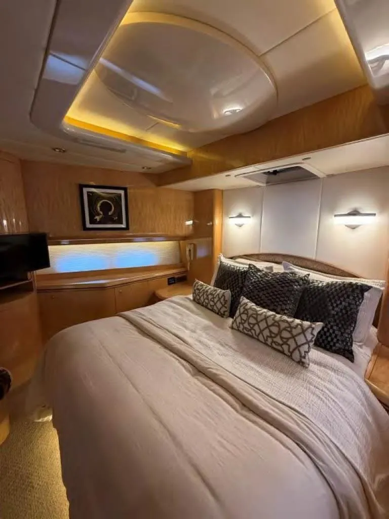 Slide: The Image of Horizon E 65 2000 - 60