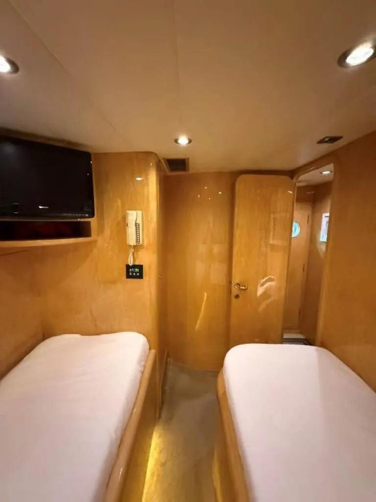 Slide: The Image of Horizon E 65 2000 - 72