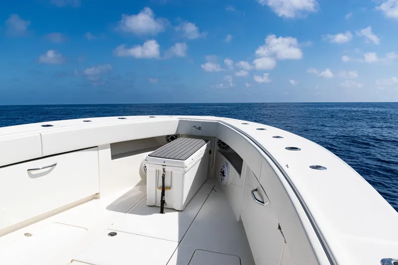 Slide: The Image of 2019 SeaVee 390Z boat deck with ocean view and blue sky. - 14