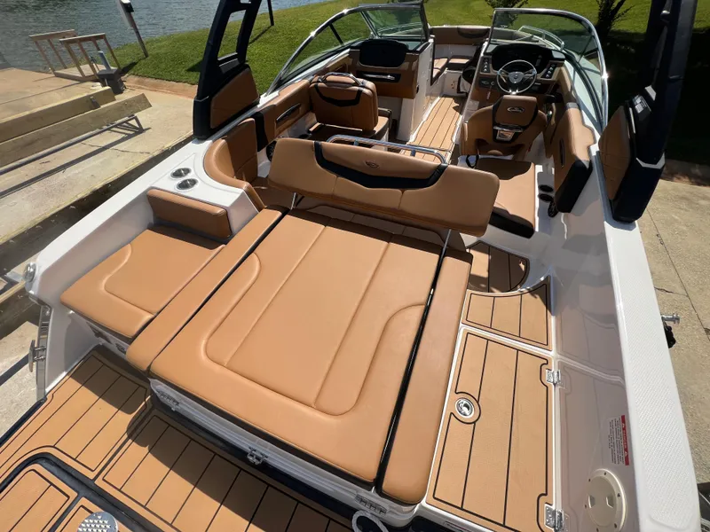 Slide: The Image of Chaparral 247 SSX 2023 - 20