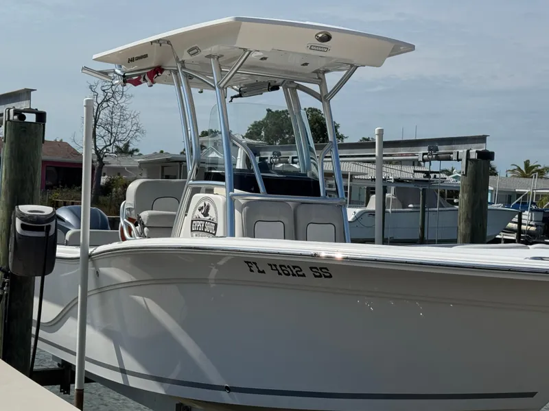 Slide: The Image of Sea Fox 248 Commander 2020 - 9