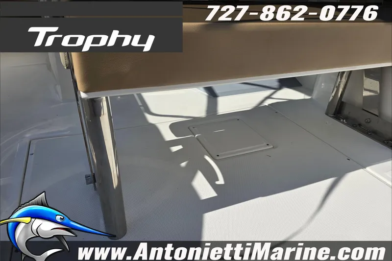 Slide: The Image of 2025 Trophy T22 SC boat interior with seating, showcased by Antonietti Marine. - 61