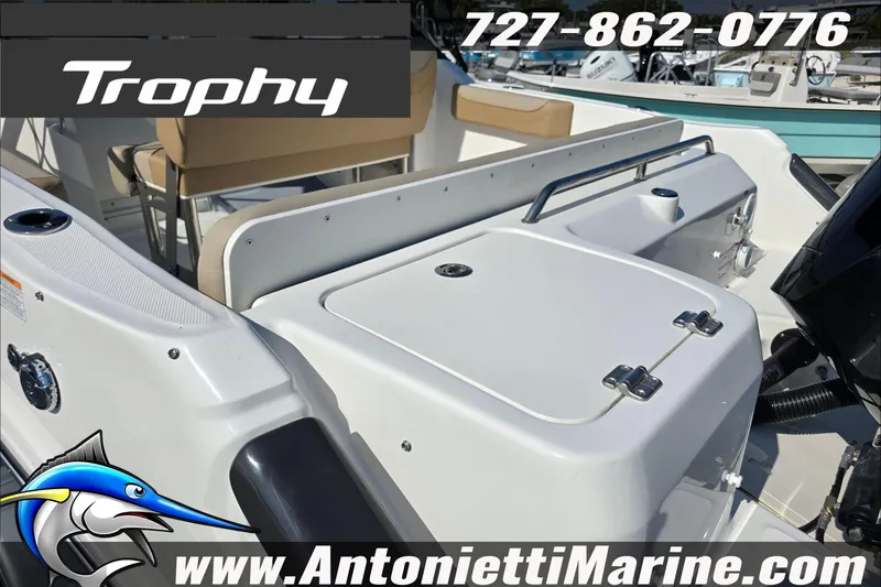 Slide: The Image of 2025 Trophy T22 SC boat with Mercury engine at Antonietti Marine. - 7