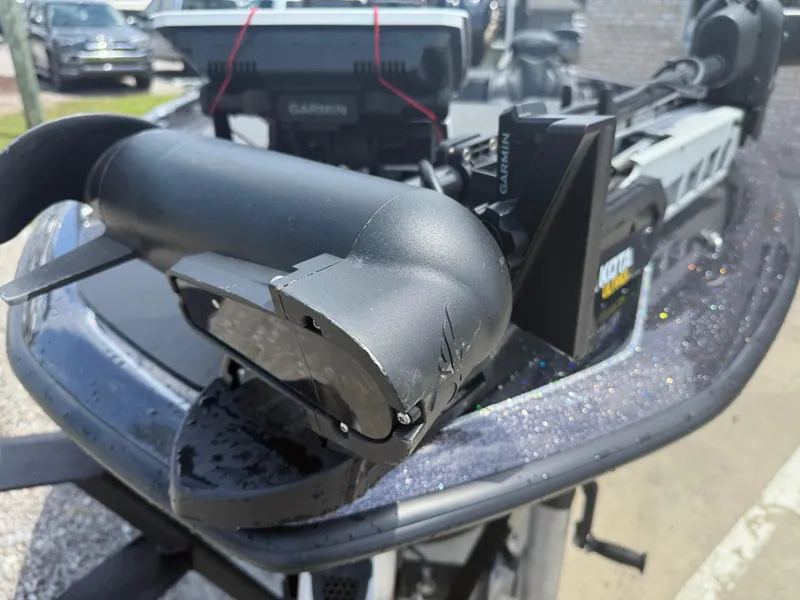 Slide: The Image of 2023 Skeeter ZXR 20 boat with Garmin equipment and Minn Kota trolling motor. - 13